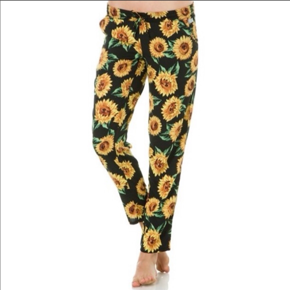 Sunflower Print Women’s Lounge Pants - Black & Yellow